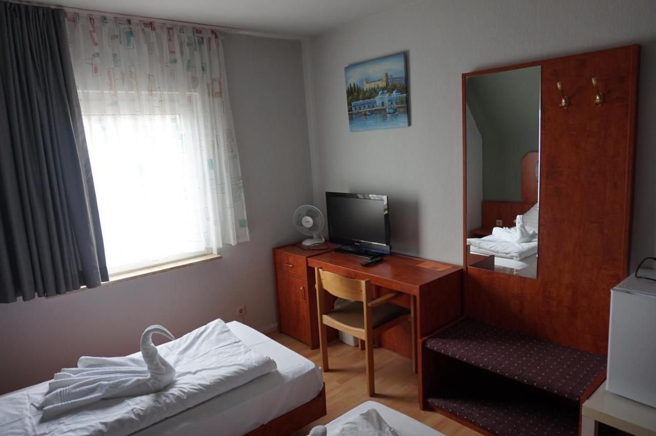 Bone To Hotel Salzgitter Exterior photo