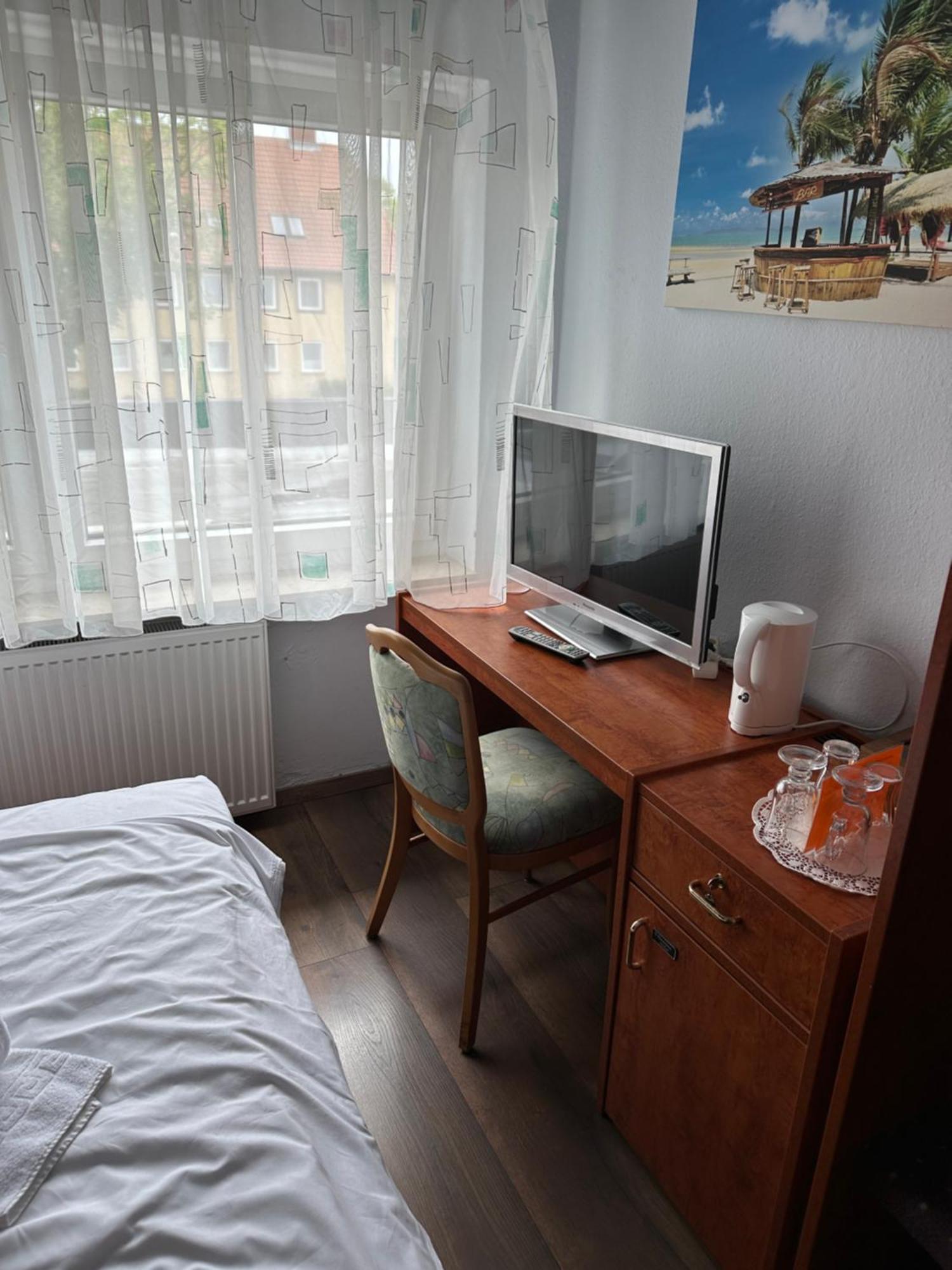 Bone To Hotel Salzgitter Exterior photo